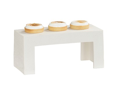 Resin Ivory 15x6x7 Riser